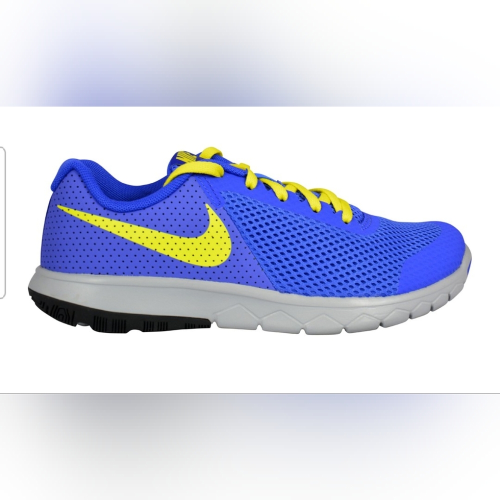 NWOT Nike FLEX SIZE 7Y Nike Kids Blue and Yellow Sneakers